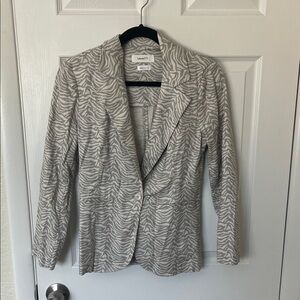 Level 99 Gray Zebra Print Longline Women's Blazer